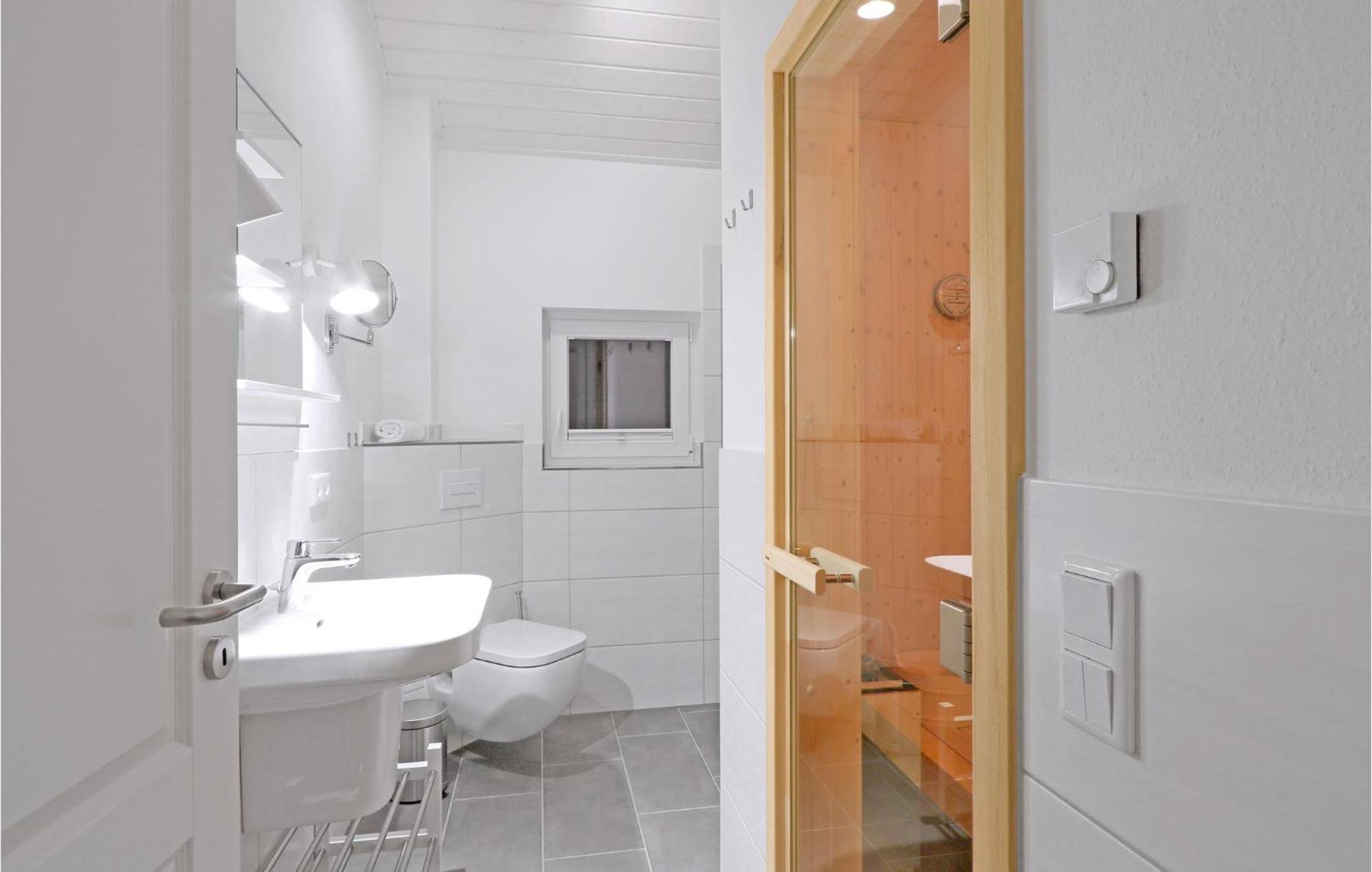 3 Bedroom Stunning Home In Krems Ii-Warderbrueck Gols Luaran gambar